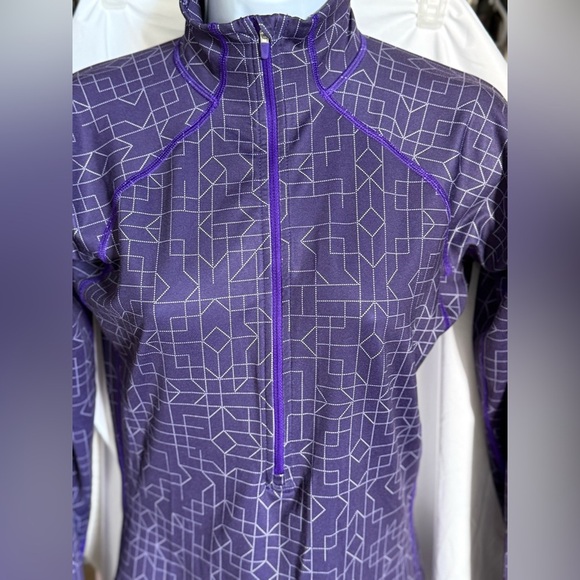 Nike Pro Hyperwarm Dark Purple Geometric Print Half‎ Zip Warm Size Small - Picture 5 of 15